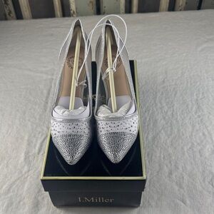Silver Embellished Women's Heels Size 5.5 NIB